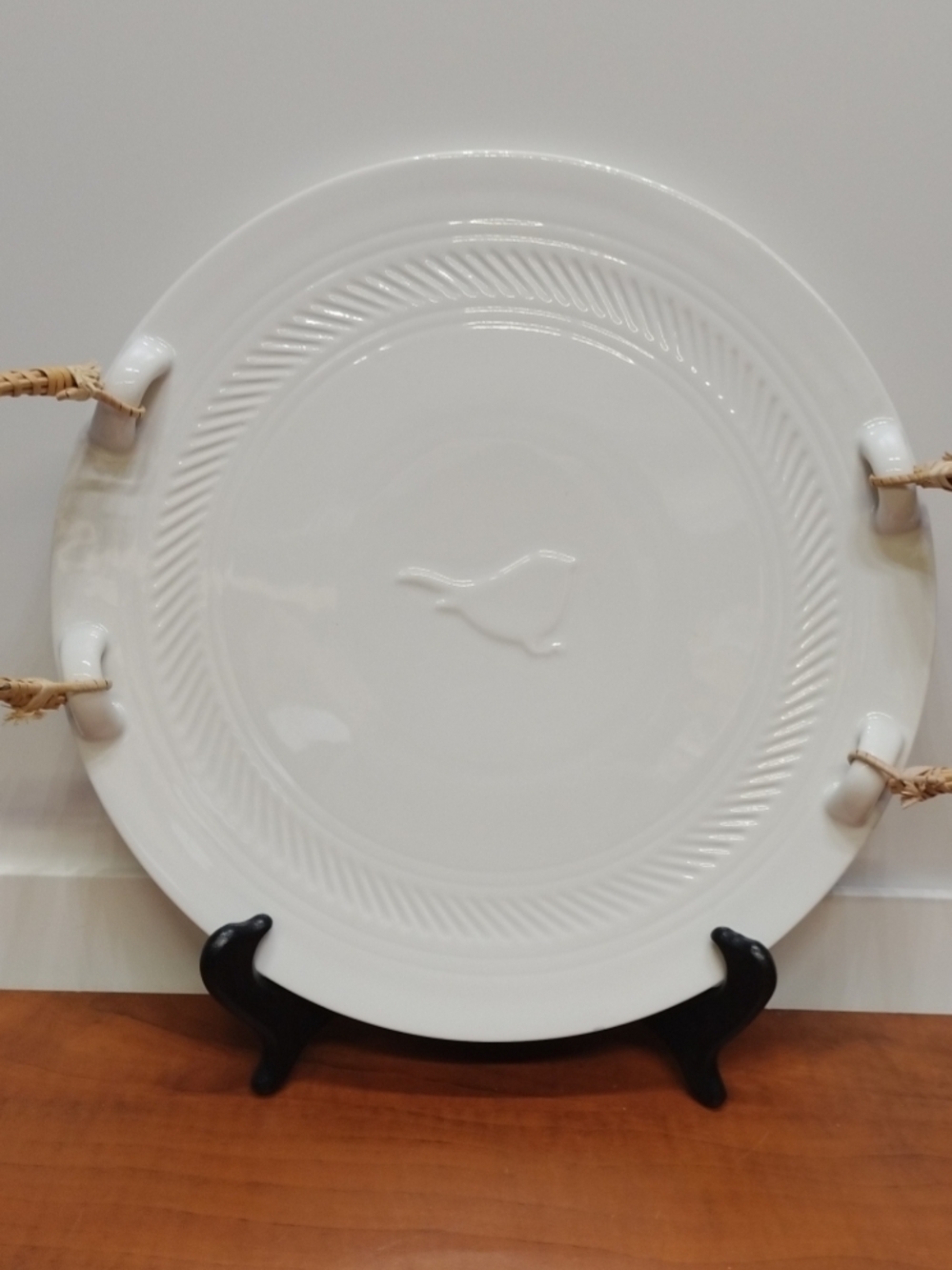 Discontinued Trisha Yearwood Bluebird White Ceramic Tray W/Cane Work Handles 12"